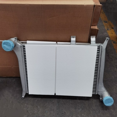 Refrigerador intermediário WG9719530281 do sobressalente do caminhão de Sinotruk Howo