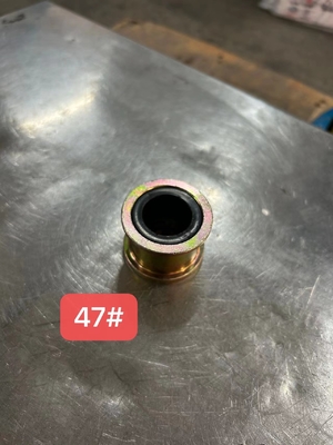 AZ1642430263 Flip Bushing Ferro Flip Bushing Borracha Bar Estabilizador Bar Bushing estabilizador Bar Liner SINOTRUCK HOWO Truck Parte