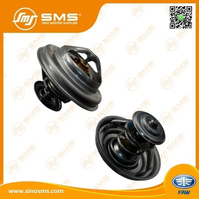 Cummins Thermostat 1306010-81D FAW Peças de camião Thermostat FAW J5 J6 Motor Thermostat Thermostat Habitação Thermostat Carro