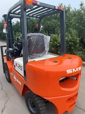 Empilhadeira do motor CPC25 diesel mecanismo do ajuste do volante de 2,5 toneladas